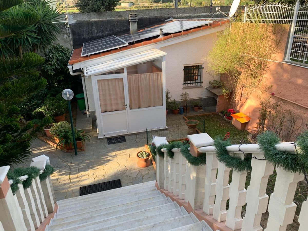 Resort Dependance Di Villa Rosa Maria サヴォーナ エクステリア 写真